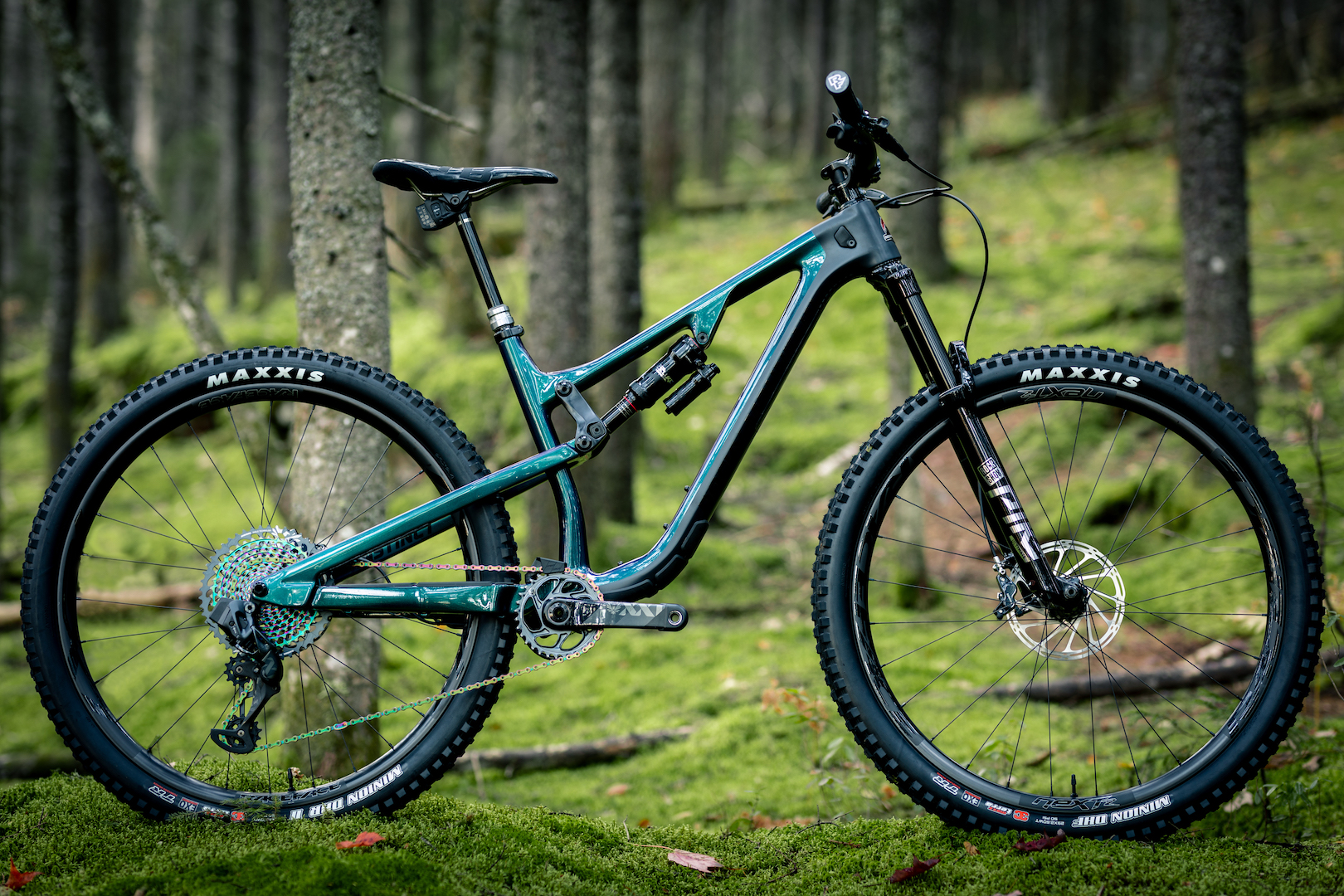 Rocky Mountain Releases Limited Instinct Carbon 99