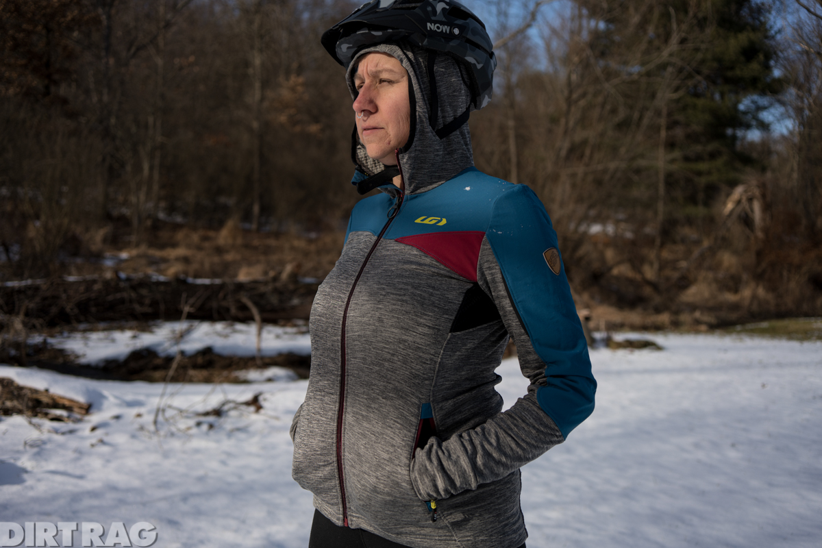 Pearl Izumi Women's Versa Softshell Hoodie Review – Women's Cycling Jacket