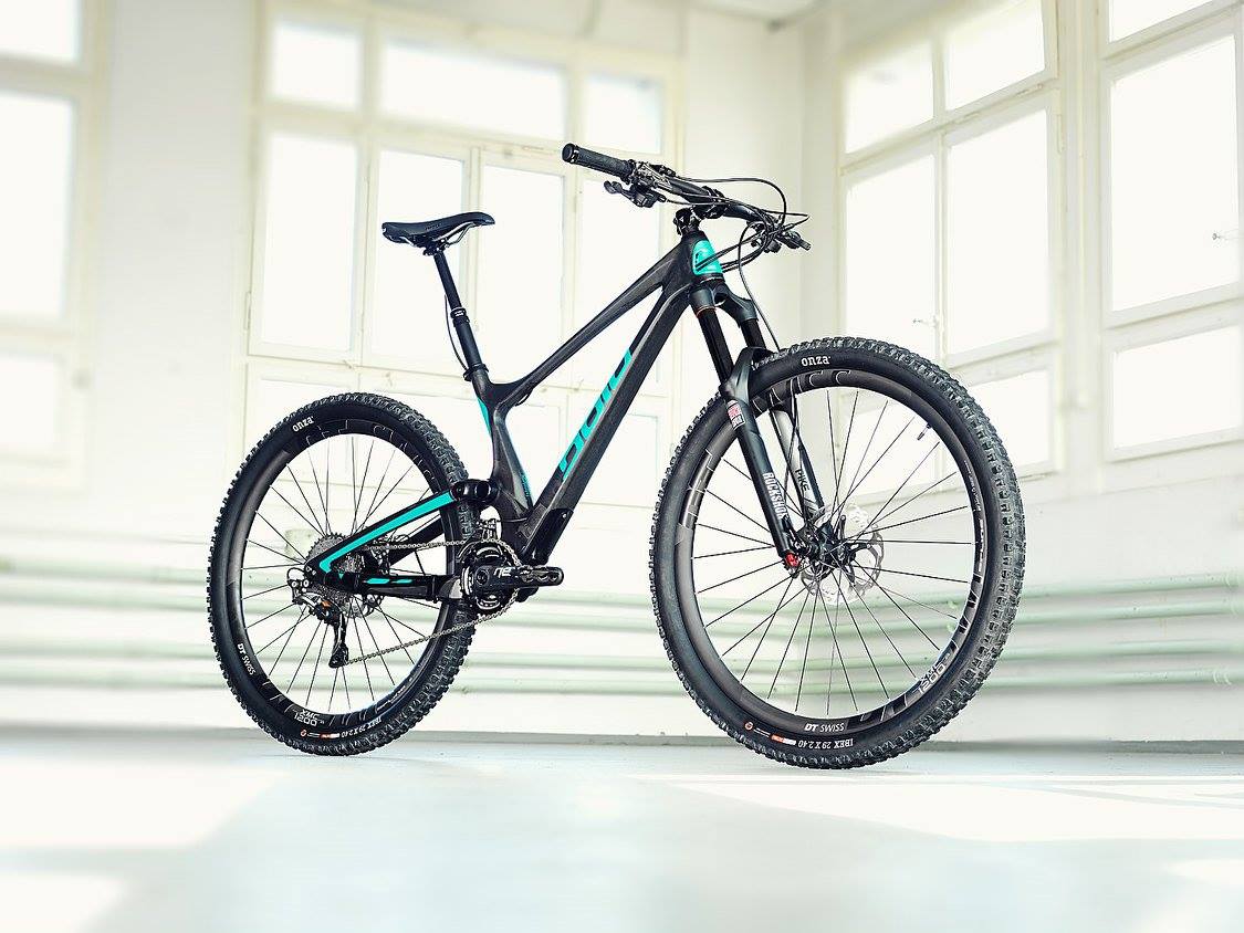 Bold Cycles previews new bike with hidden shock