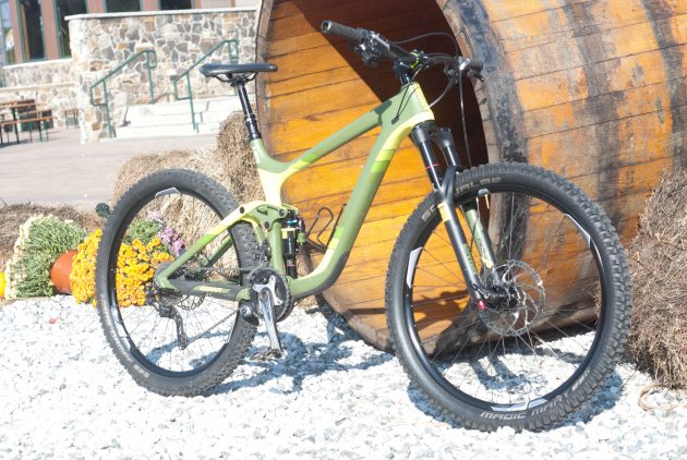 First Ride: 2015 Giant Reign Advanced 27.5 1