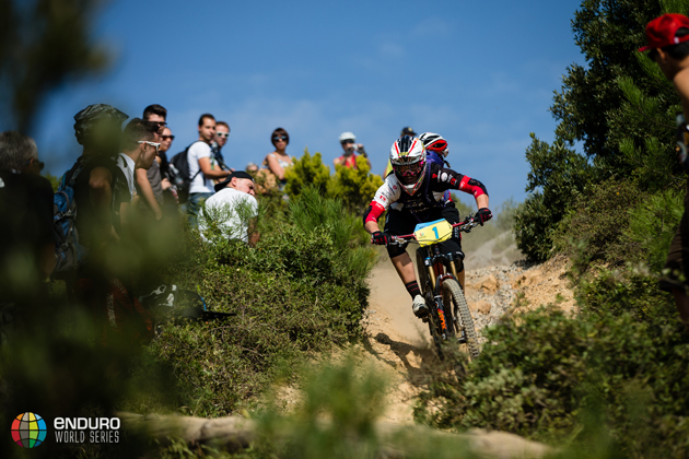 Jared Graves and Tracy Moseley are Enduro World Champions 2014