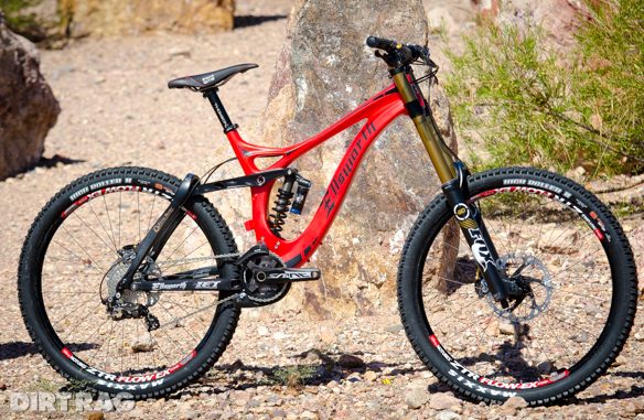 Interbike Outdoor Demo: First look at Ellsworth’s new Dare with 160, 180 or 225mm of adjustable travel